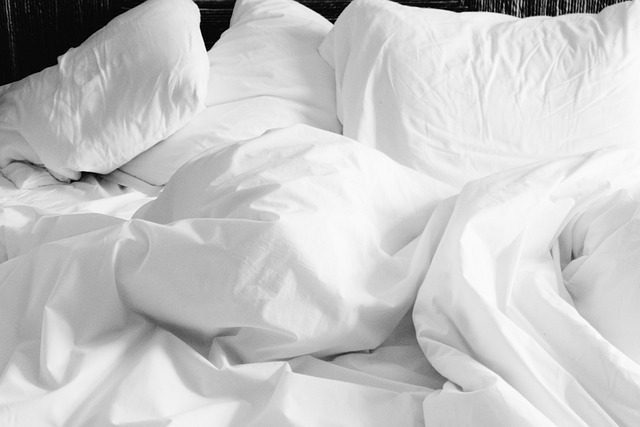 Już teraz dowiedz się jakie sypialniane akcesoria wybrać - dekoracyjne poduszki dla Twojej całej rodziny!